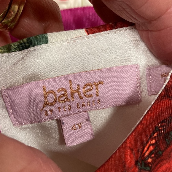 Baker by Ted Baker cap sleeve bright floral dress zip back size 4 - Picture 7 of 8